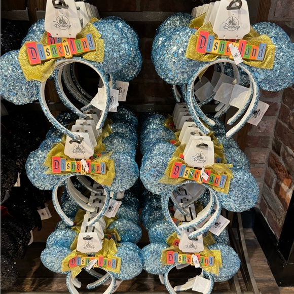 Disney Disneyland Marquee Sequin Ears Headband - Picture 10 of 12
